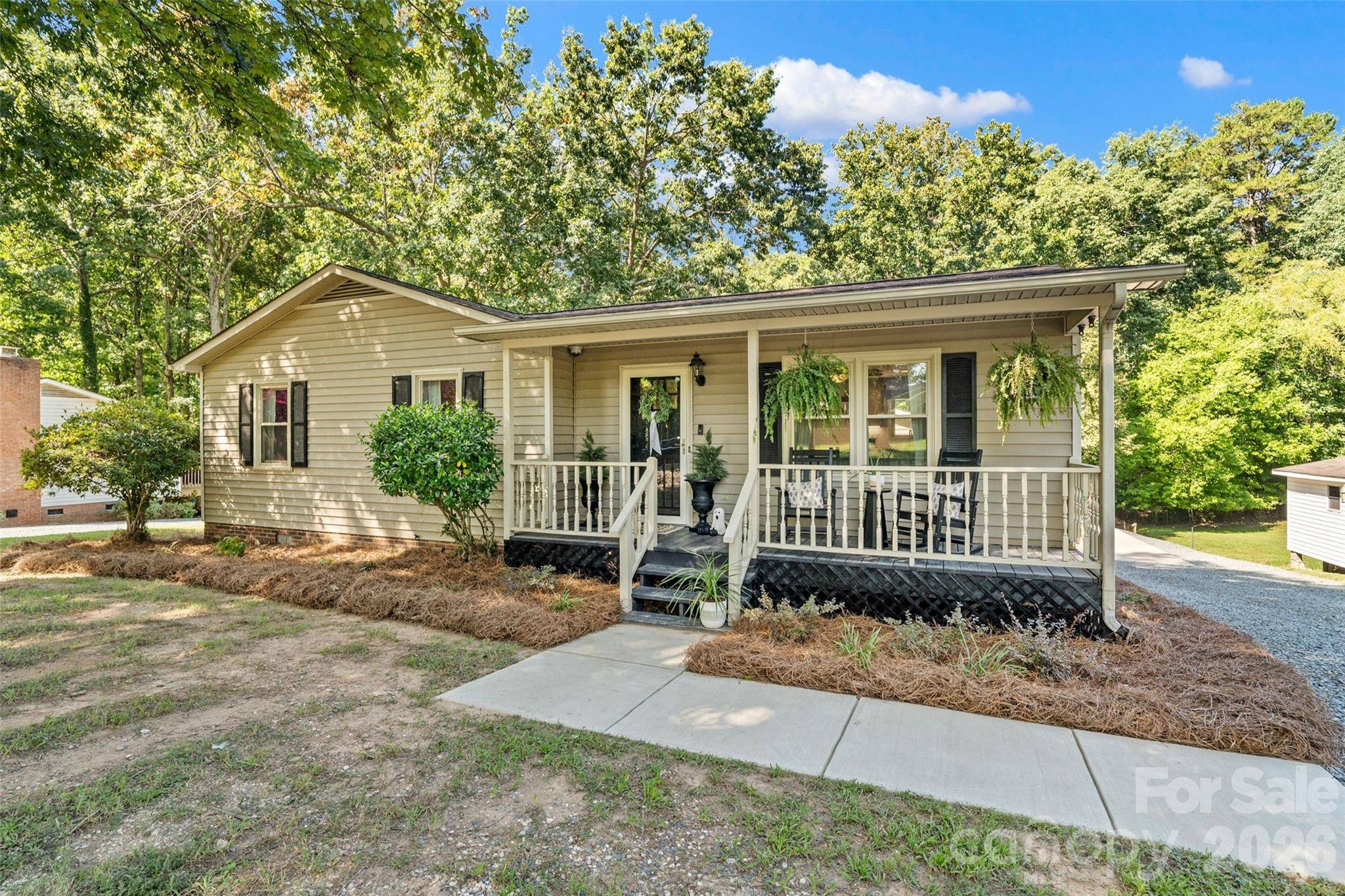2207 Carter DR, Albemarle, NC 28001