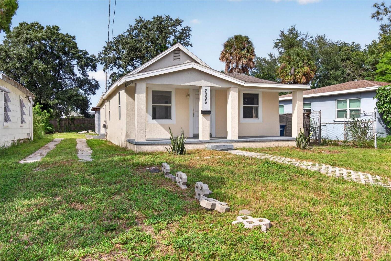 2006 E STUART ST, Tampa, FL 33605