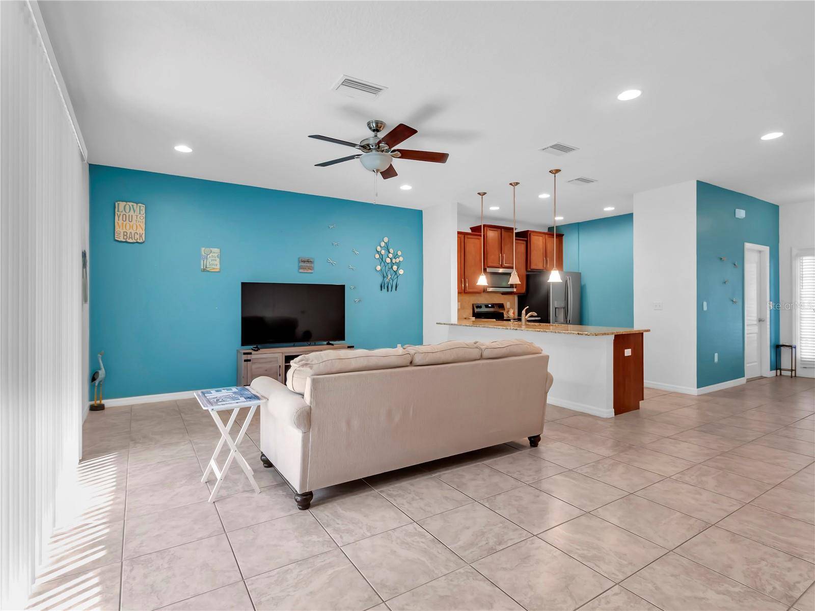 8343 PINE RIVER RD, Tampa, FL 33637