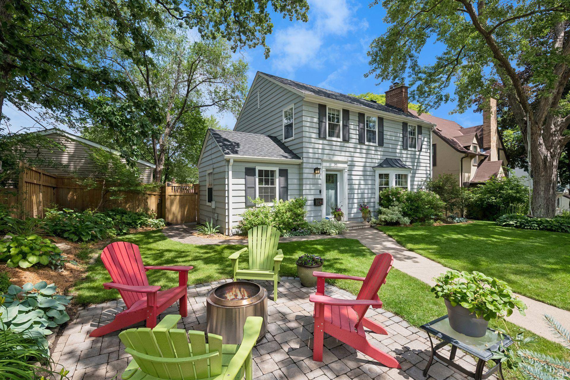14 E 49th ST, Minneapolis, MN 55419