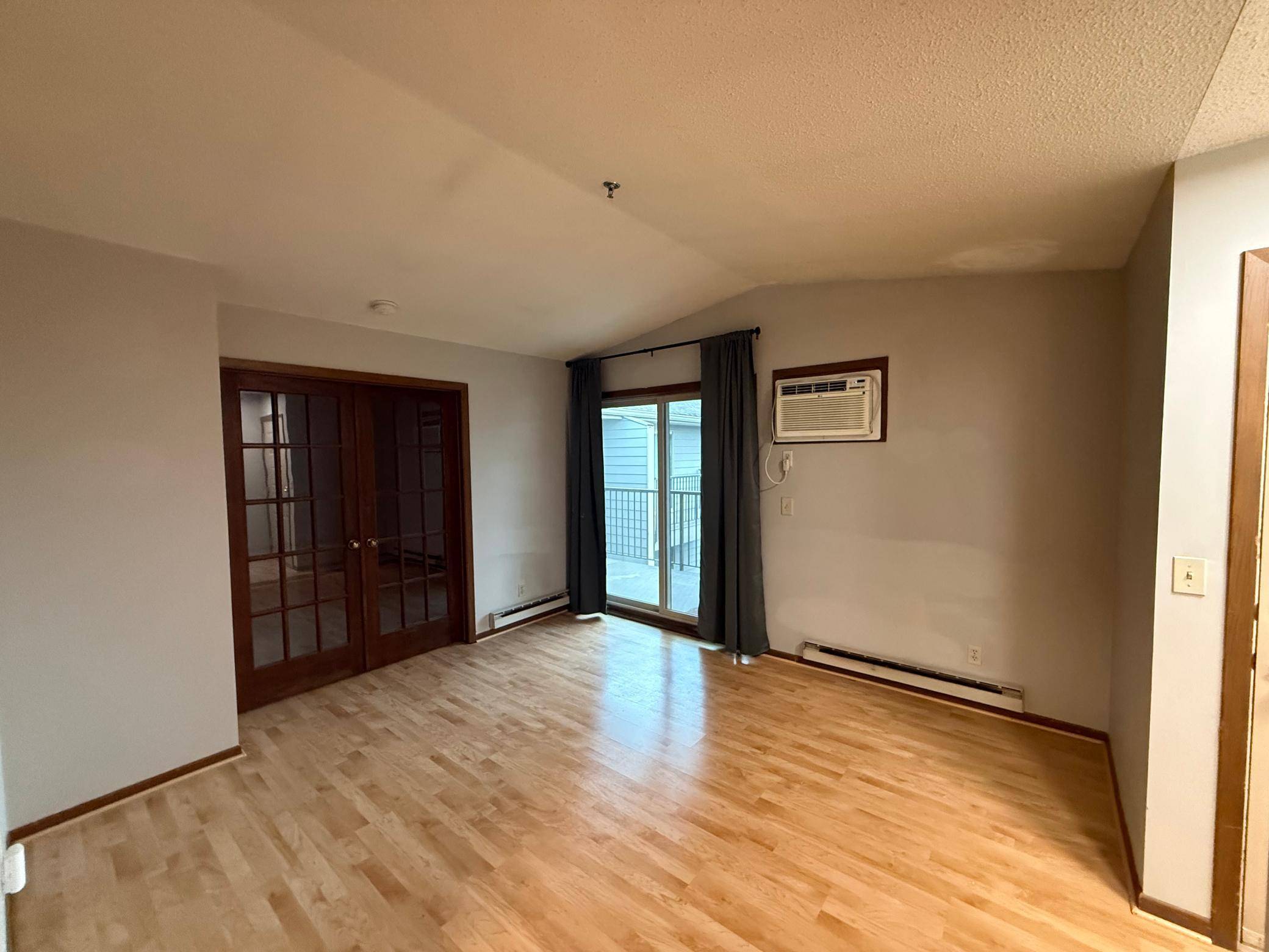 2120 Ridge DR #31, Saint Louis Park, MN 55416