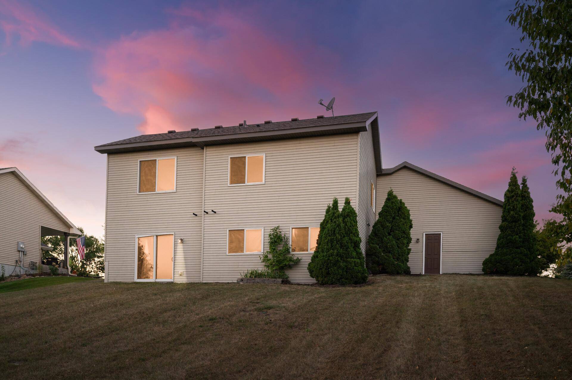 3668 Woodside DR, Monticello, MN 55362