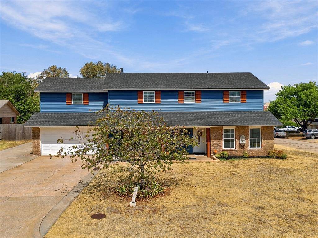 5801 NW 70th ST, Warr Acres, OK 73132