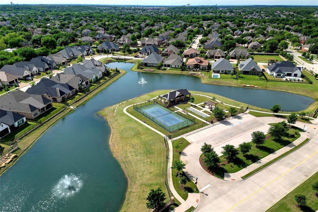 301 Watermere Drive #414, Southlake, TX 76092