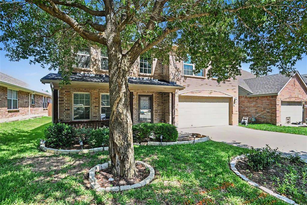 1201 Nighthawk Road, Fort Worth, TX 76108