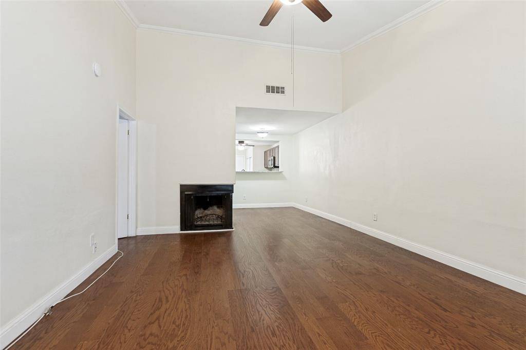 13719 Flagstone Lane, Dallas, TX 75240