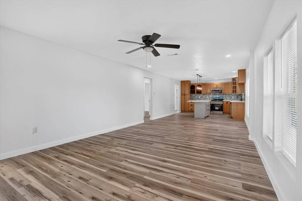 613 W Main Street, Crowley, TX 76036