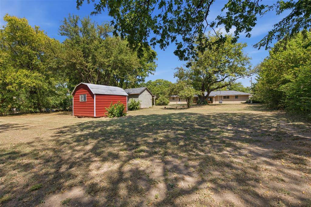 6121 Ten Mile Bridge Road, Fort Worth, TX 76135