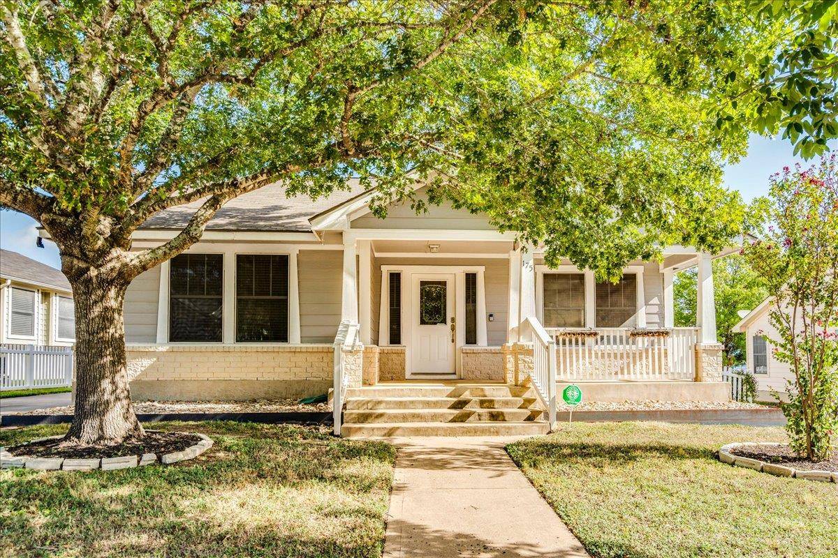 175 Wetzel, Kyle, TX 78640