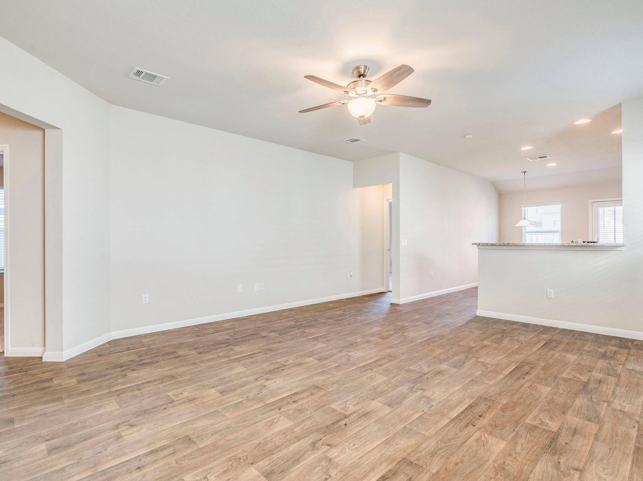 392 Blue Sage DR, Leander, TX 78641