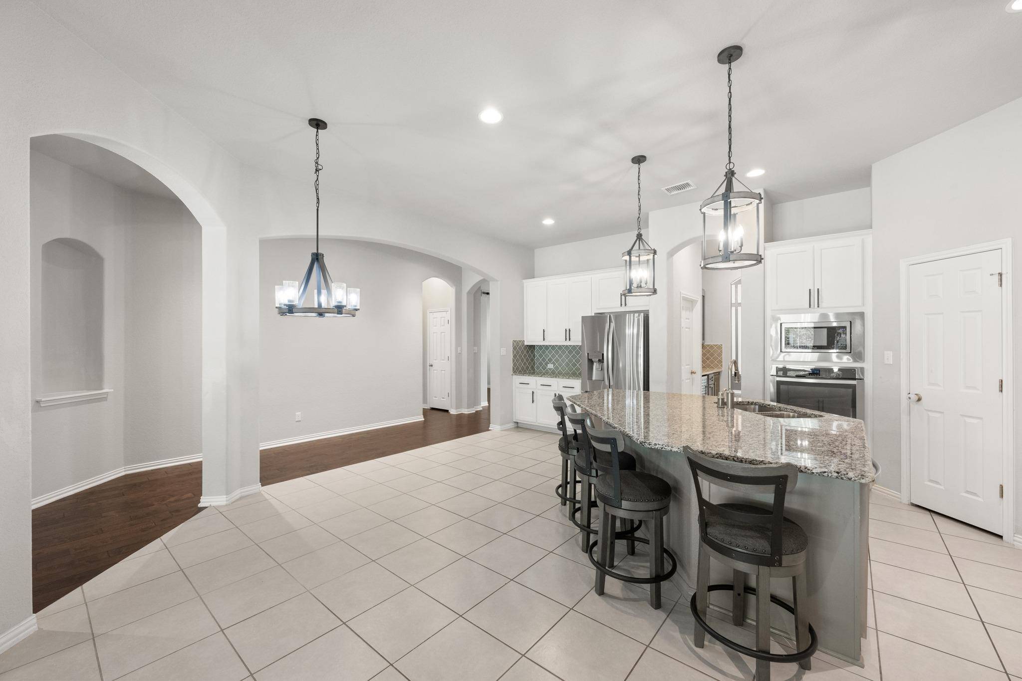 865 Catalina LN, Austin, TX 78737