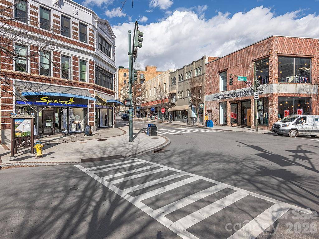 14 Haywood ST, Asheville, NC 28801