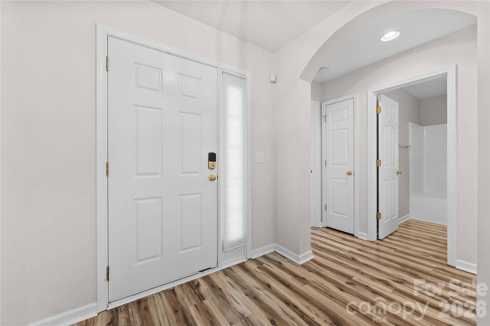 11811 Cheviott Hill LN, Charlotte, NC 28213