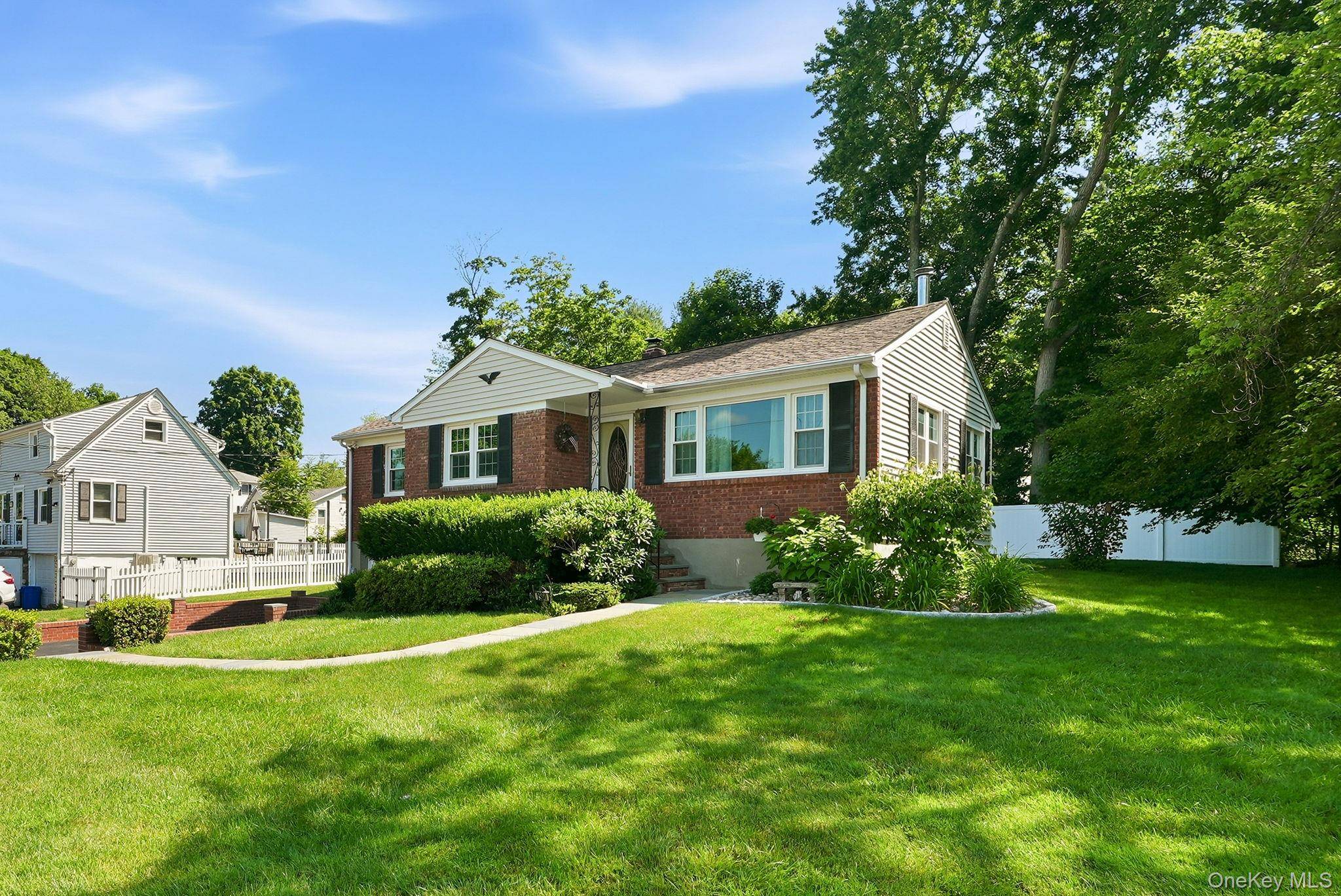 1660 Central ST, Yorktown Heights, NY 10598