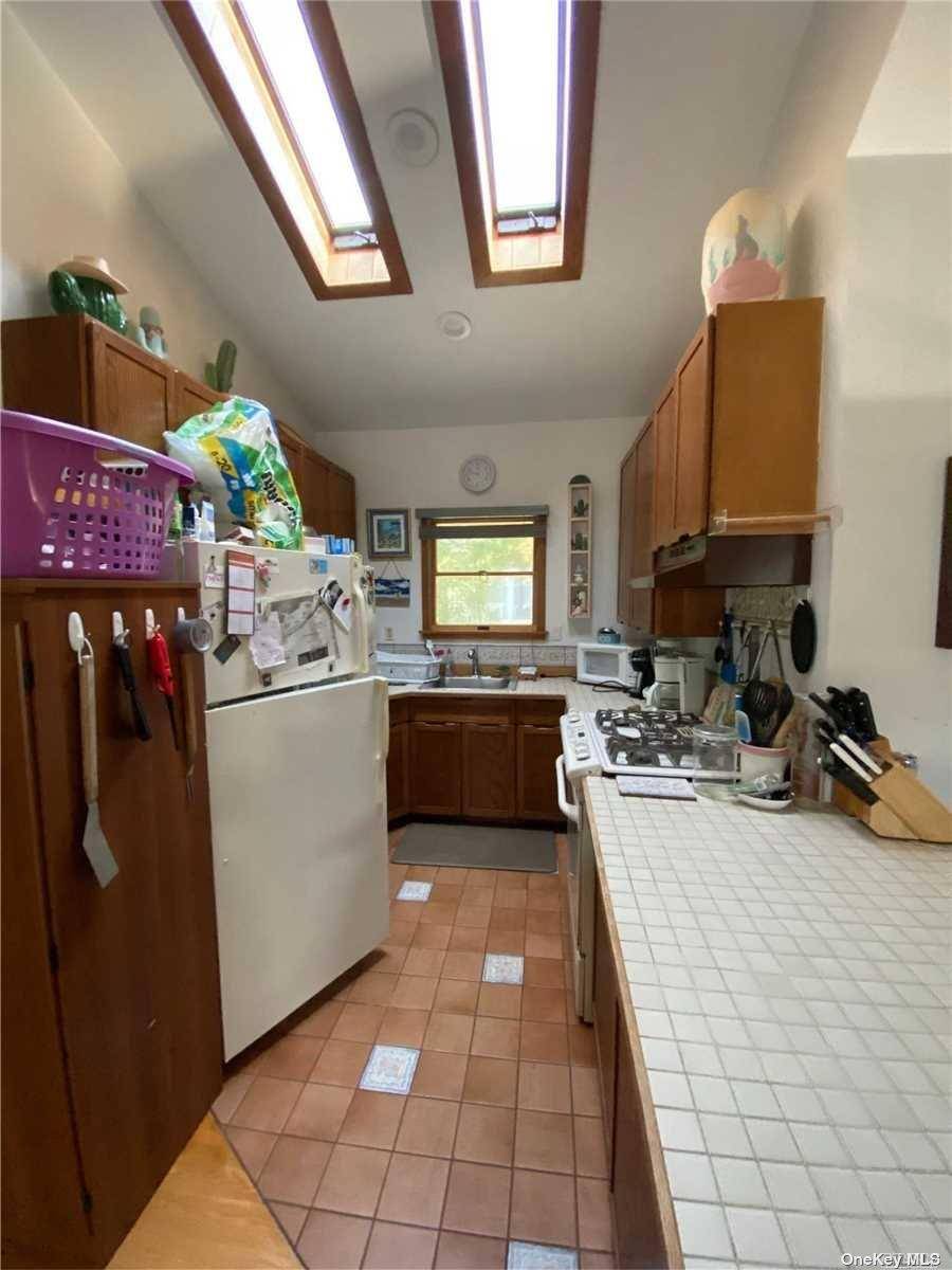 373 Dehnhoff WALK, Ocean Beach, NY 11770