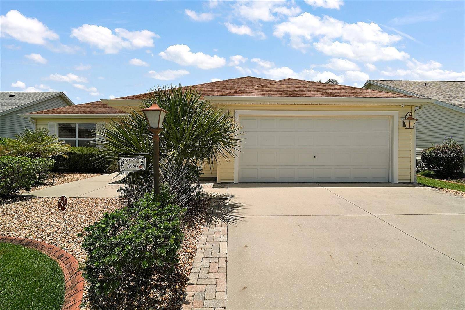 1856 POPPY CIR, The Villages, FL 32162