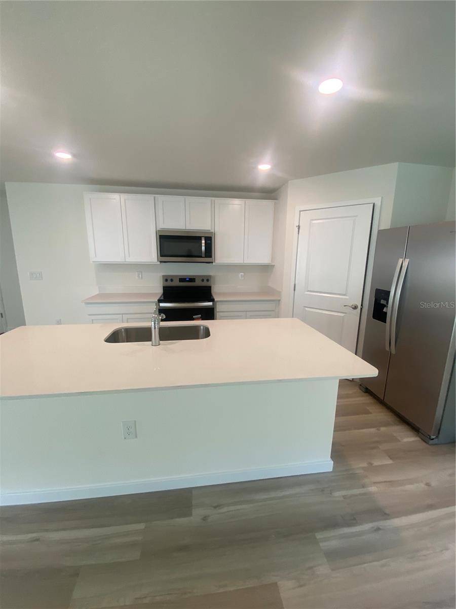 11486 MEMORIAL DR, Brooksville, FL 34613