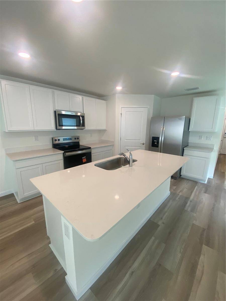 11486 MEMORIAL DR, Brooksville, FL 34613