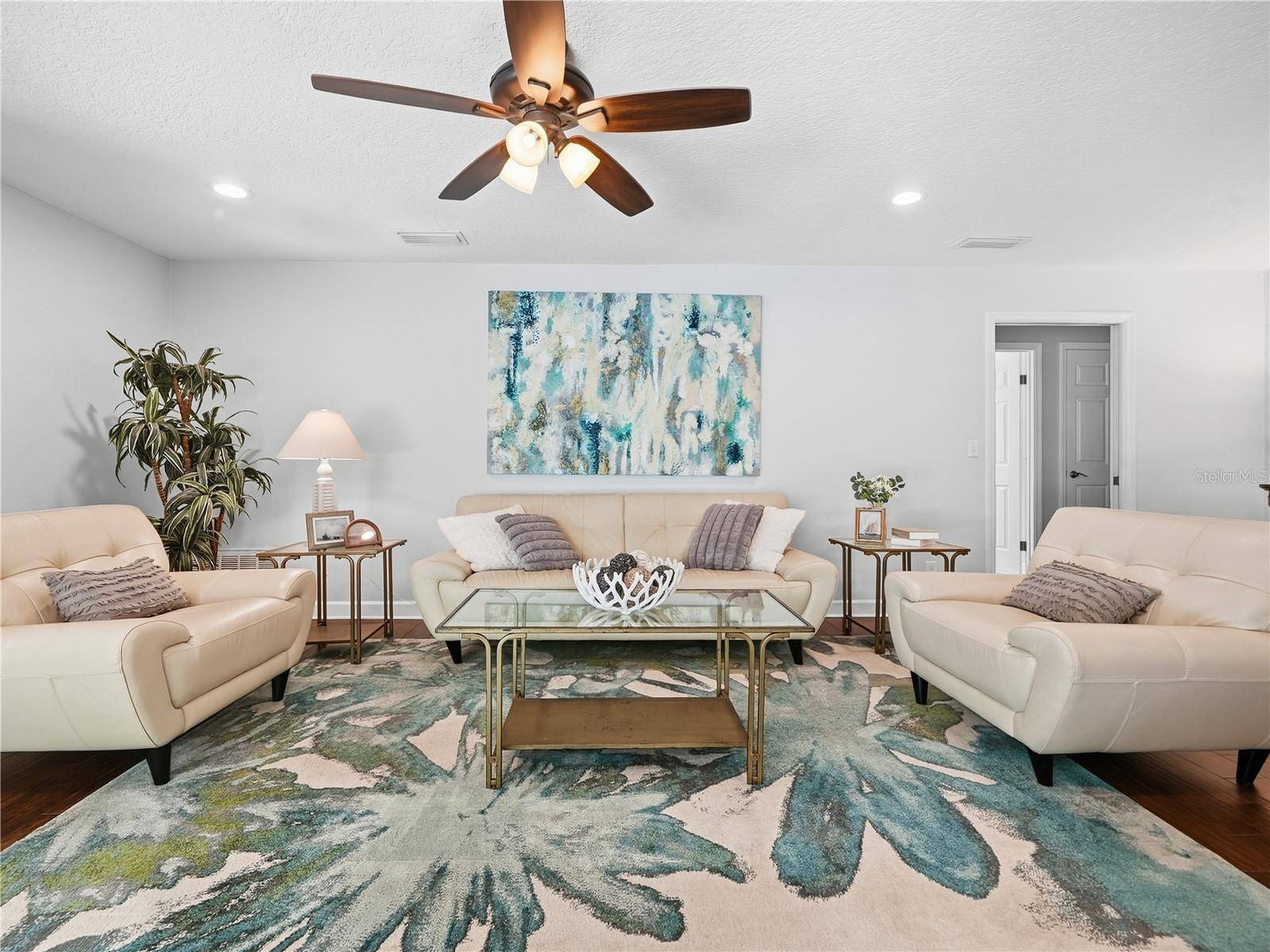 2743 BURNING TREE LN, Clearwater, FL 33761