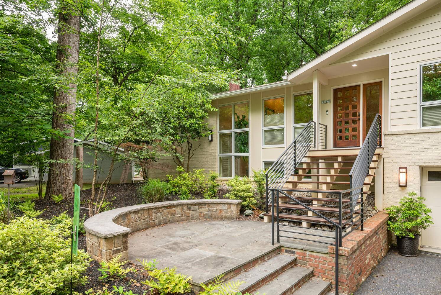 8313 Still Spring CT, Bethesda, MD 20817