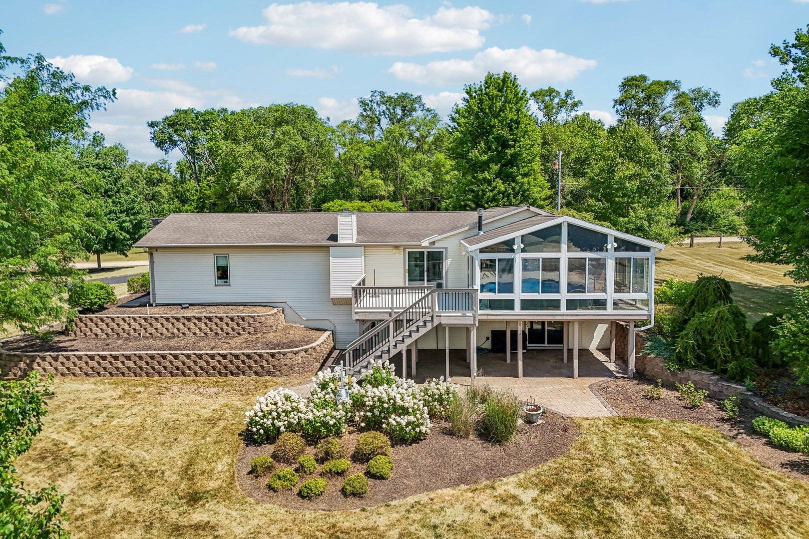 6797 MANCHESTER RD, South Beloit, IL 61080