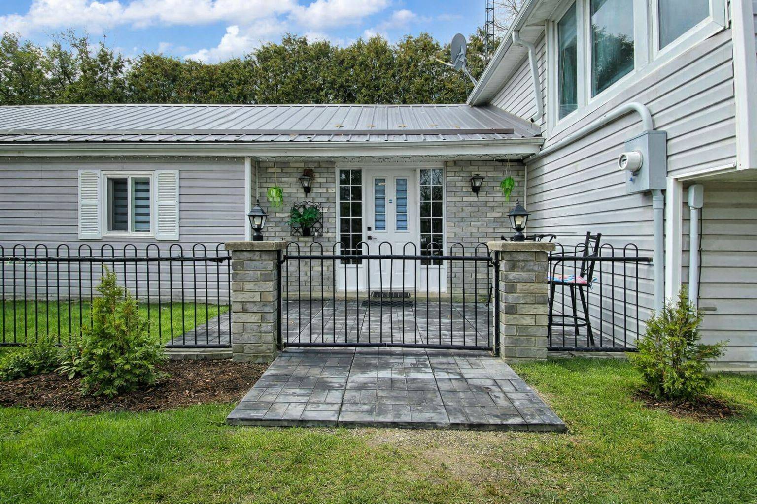 8352 Main Lisle ST, Adjala-tosorontio, ON L0M 1M0