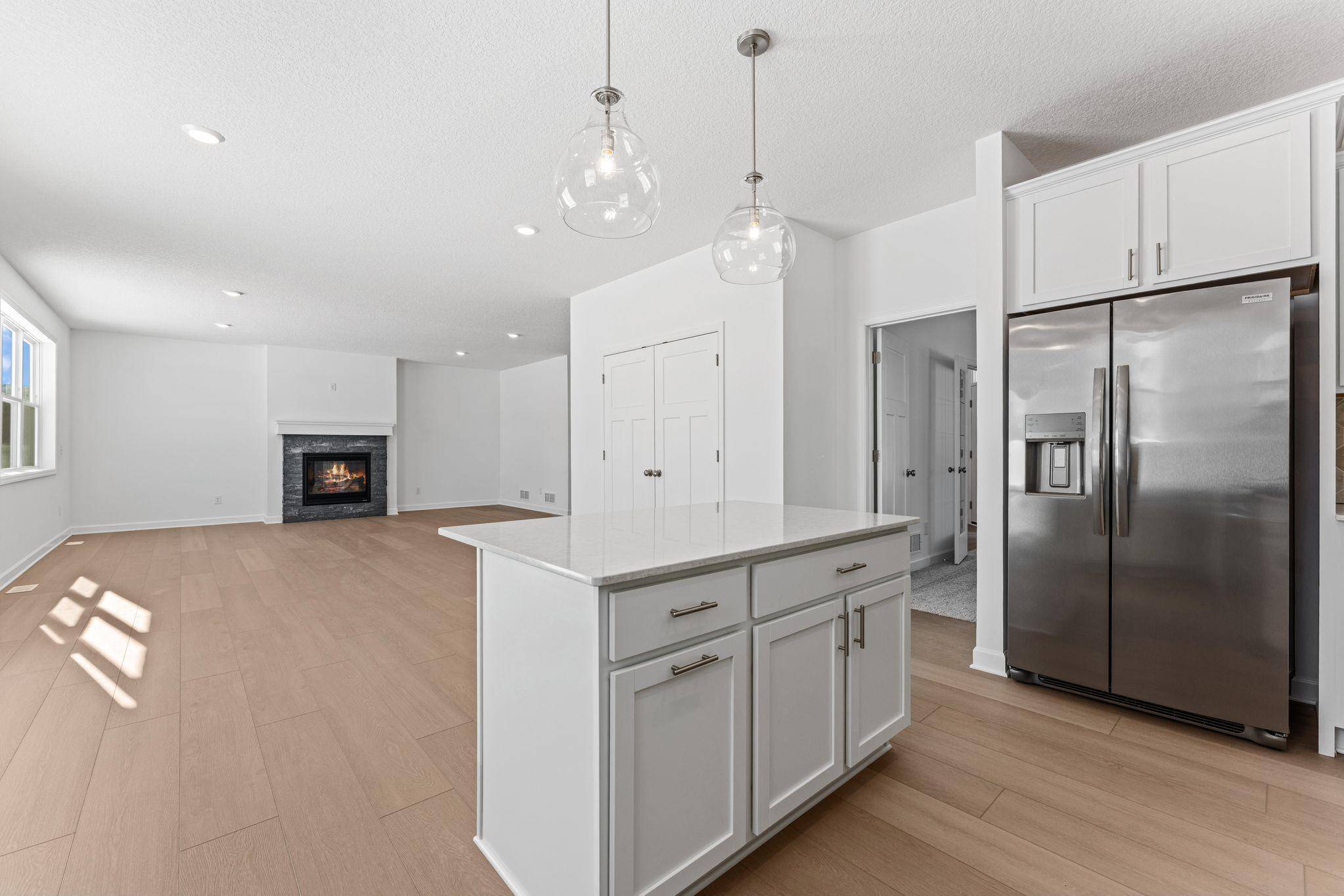 656 Sierra Pkwy, Waconia, MN 55387