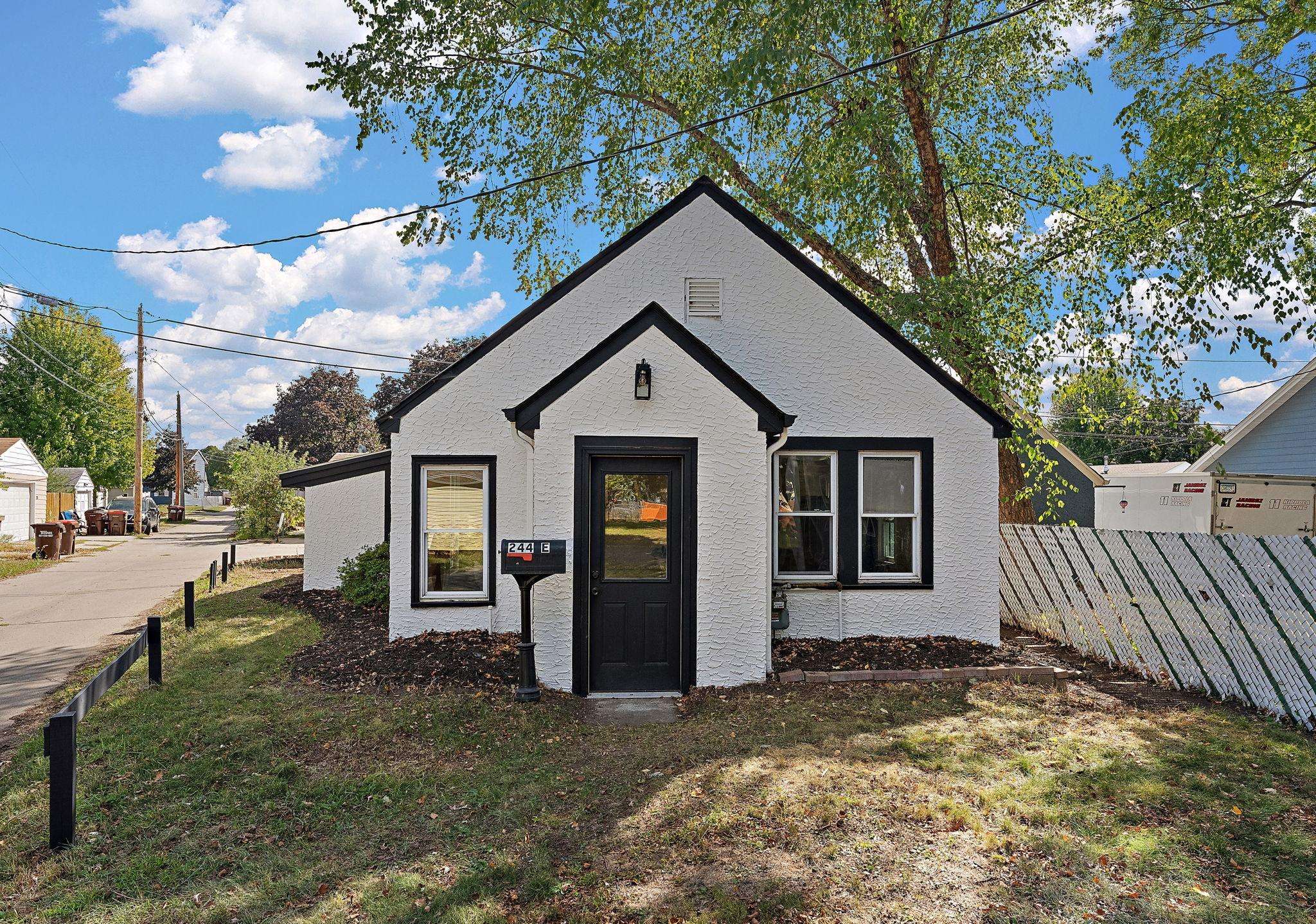 244 Dale ST E, South Saint Paul, MN 55075