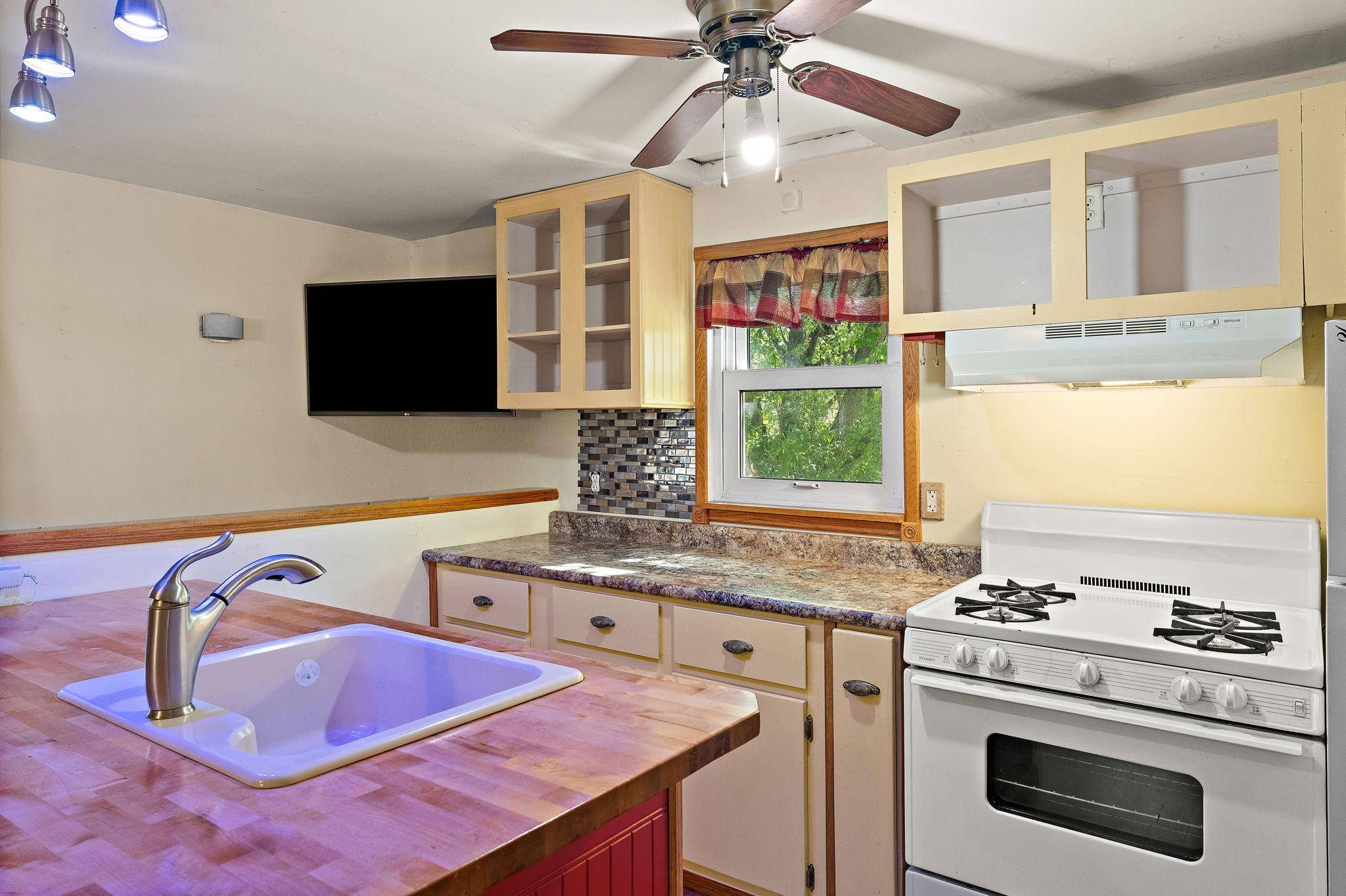 2184 Minnehaha AVE E, Saint Paul, MN 55119