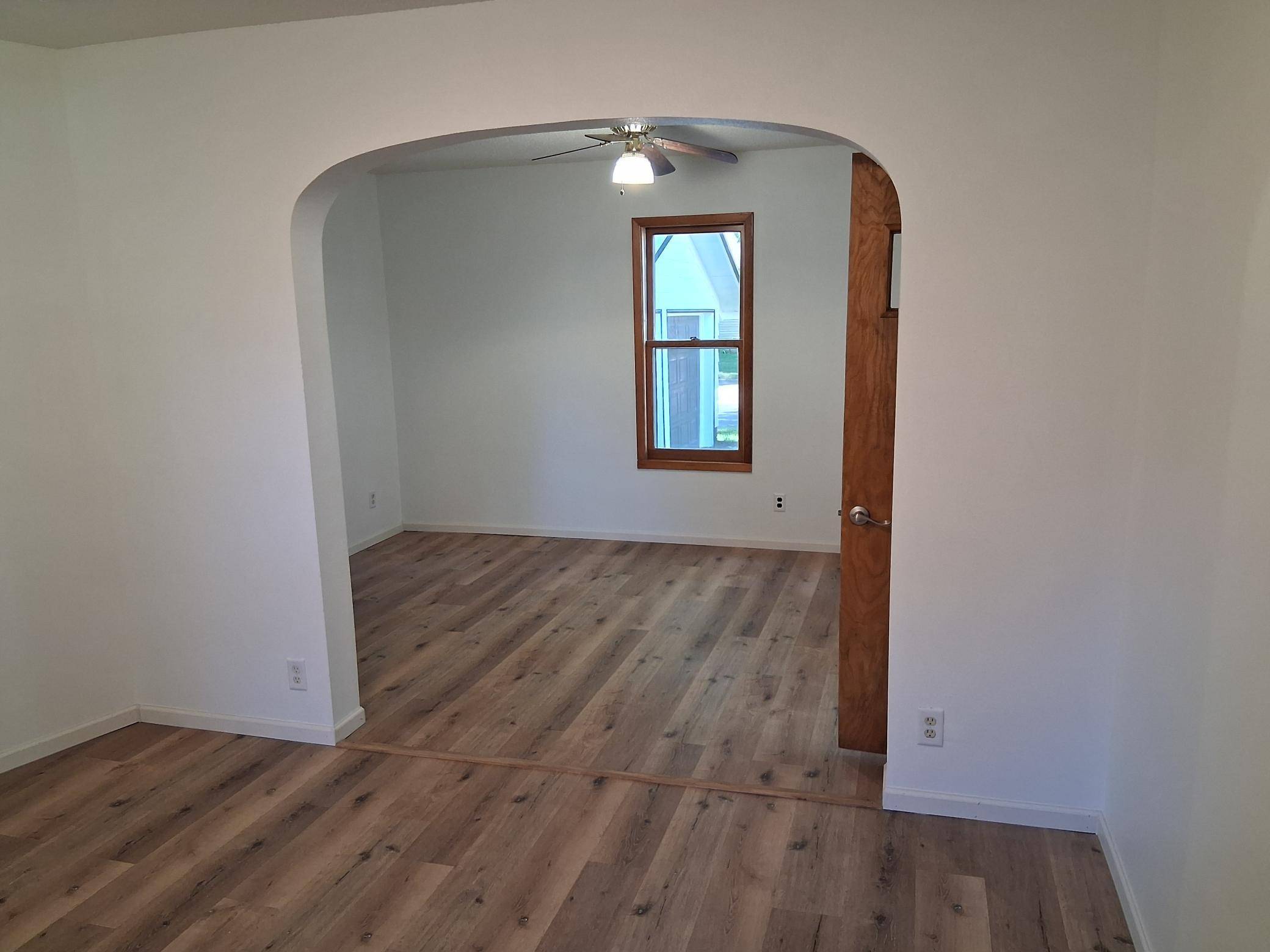 217 W Oak ST, Osakis, MN 56360
