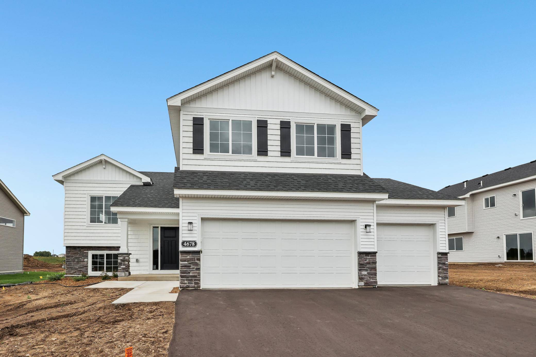 4678 89th ST NE, Monticello, MN 55362