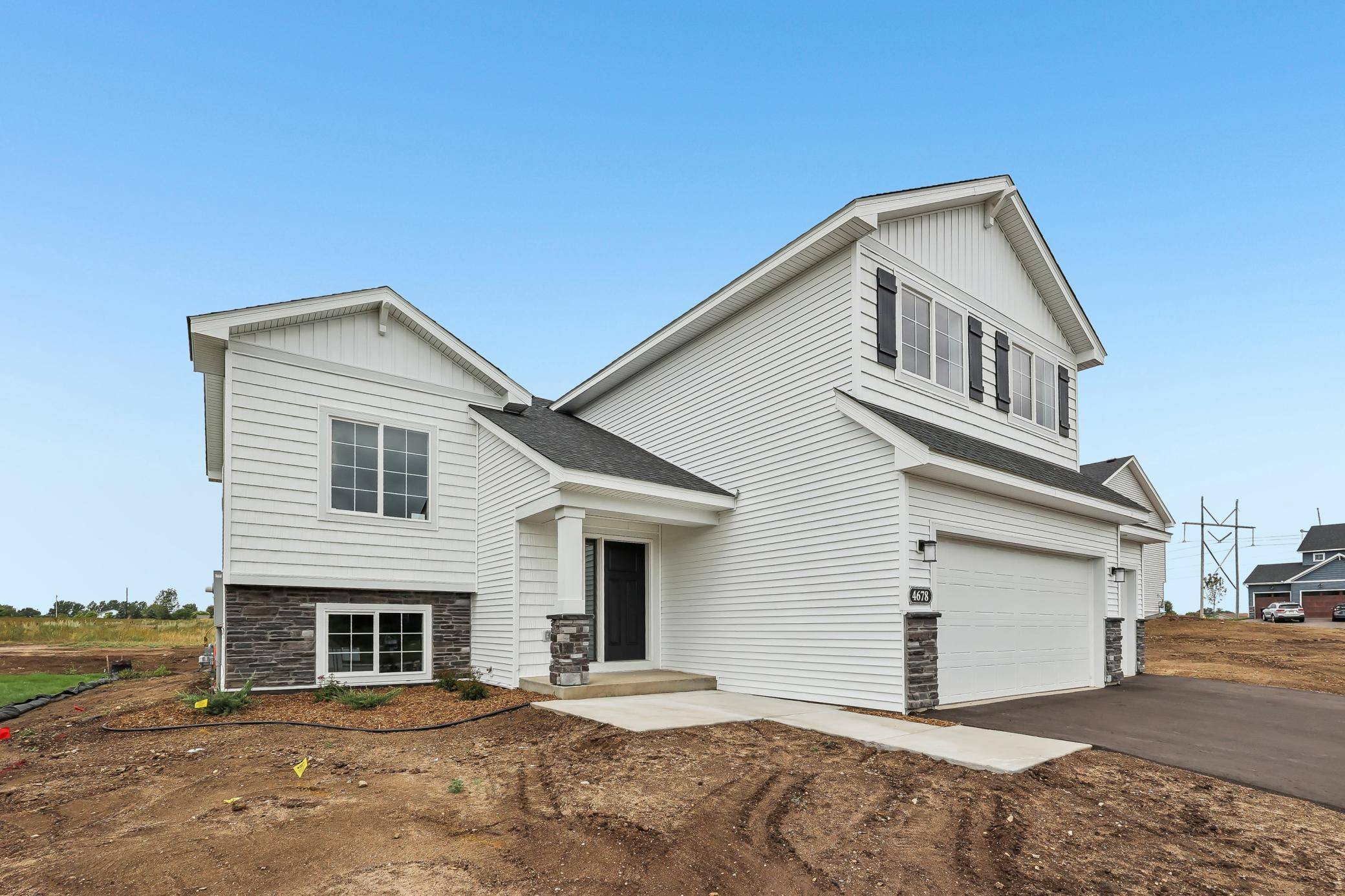 4678 89th ST NE, Monticello, MN 55362