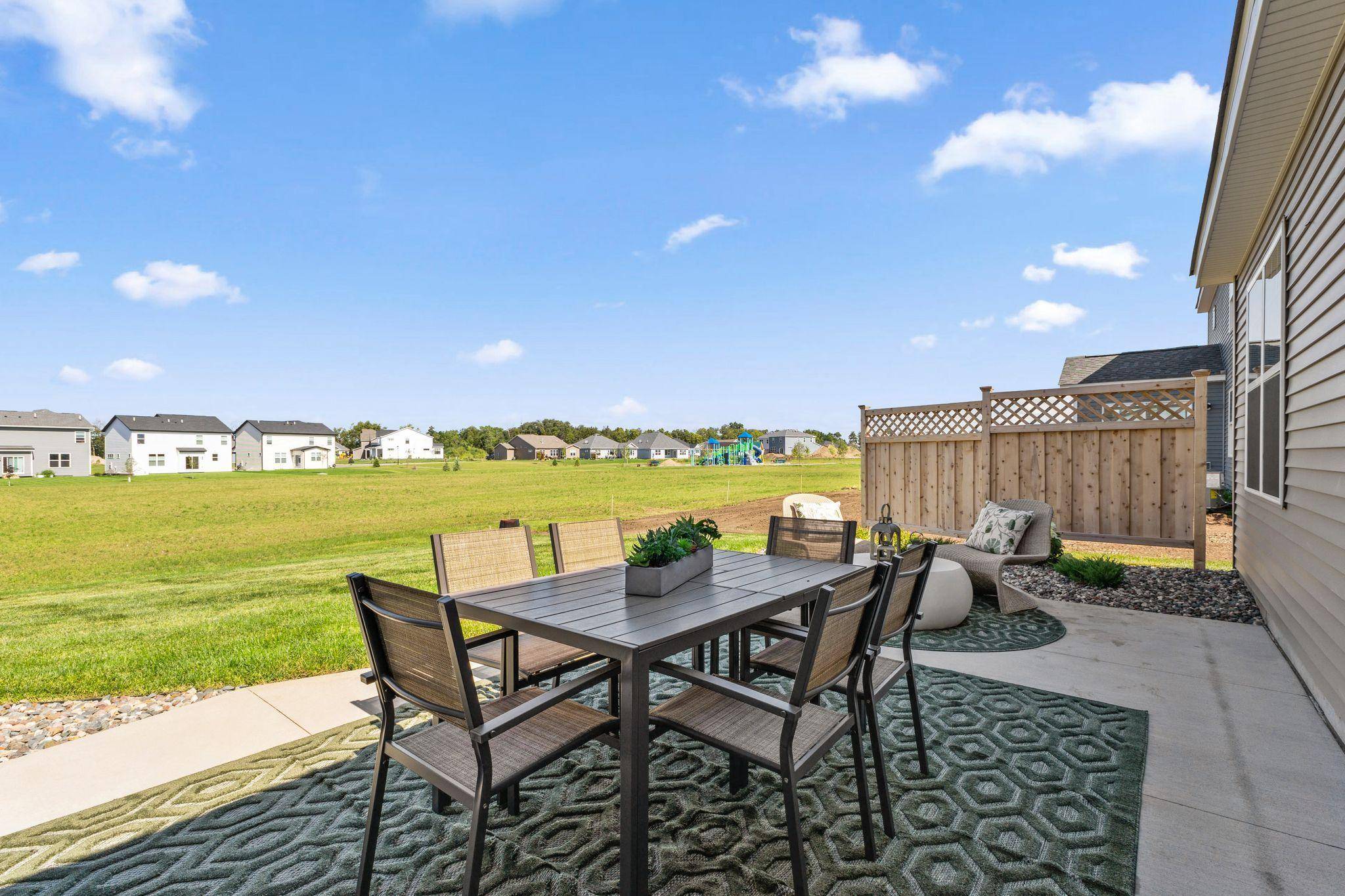 1281 Edge WAY, Jordan, MN 55352