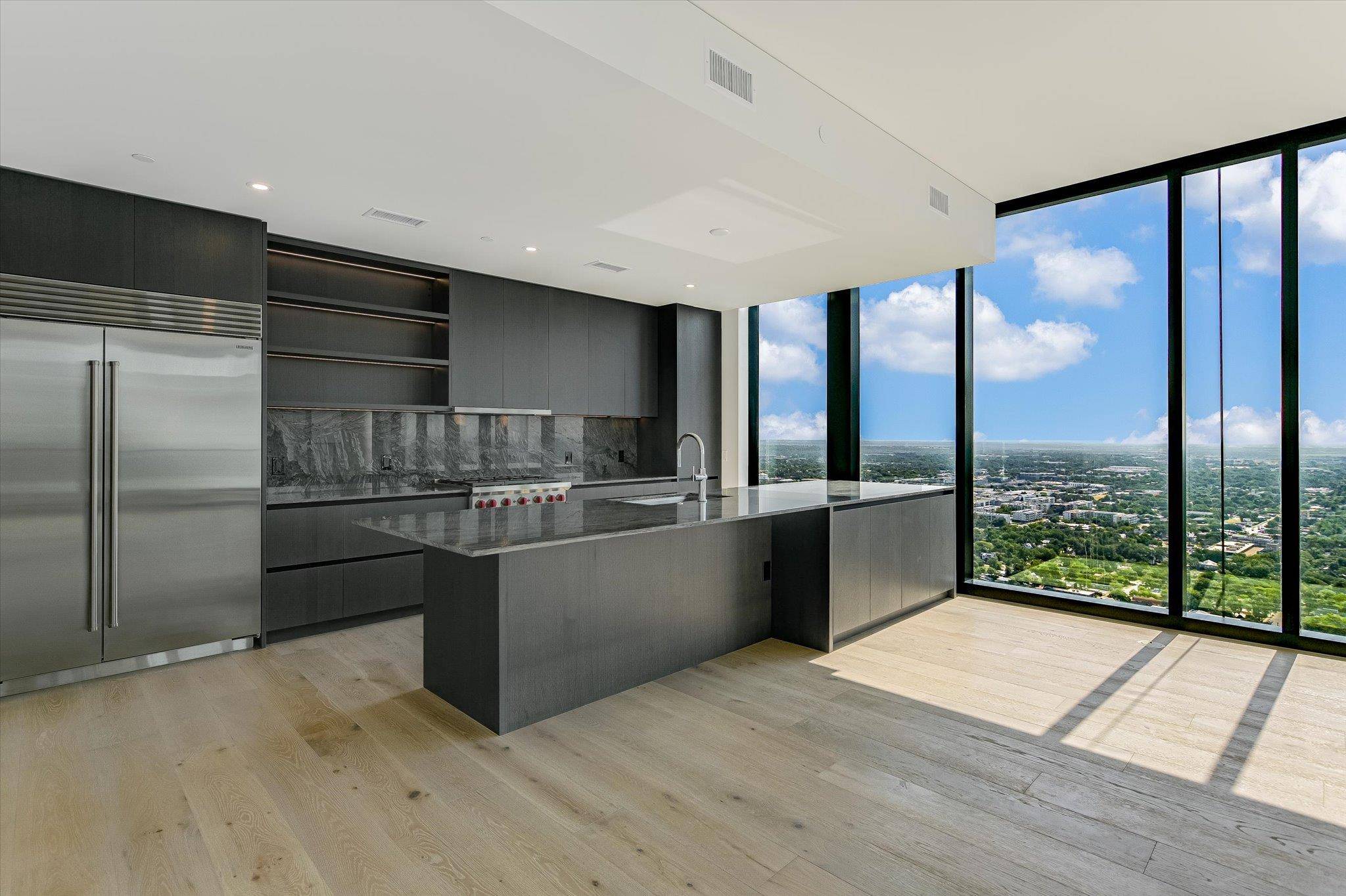 610 Davis ST #3801, Austin, TX 78701