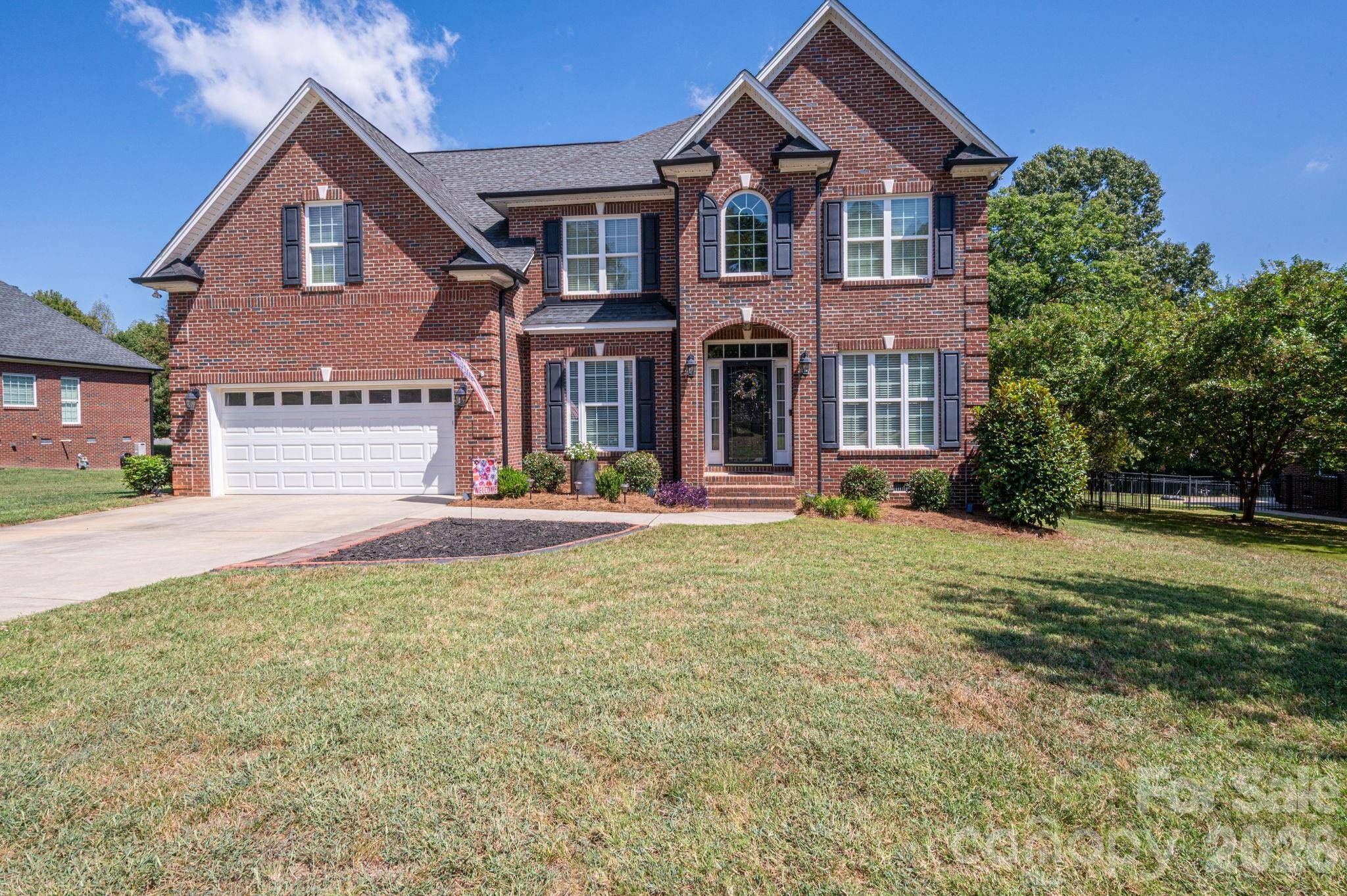 4708 McDade LN, Gastonia, NC 28056