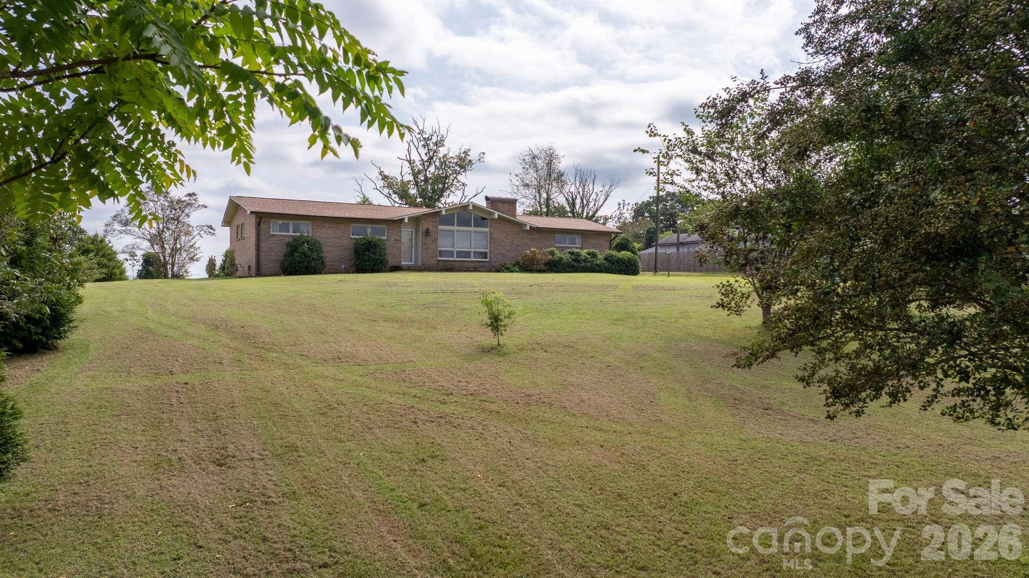 1189 Cajah Mountain RD, Hudson, NC 28638