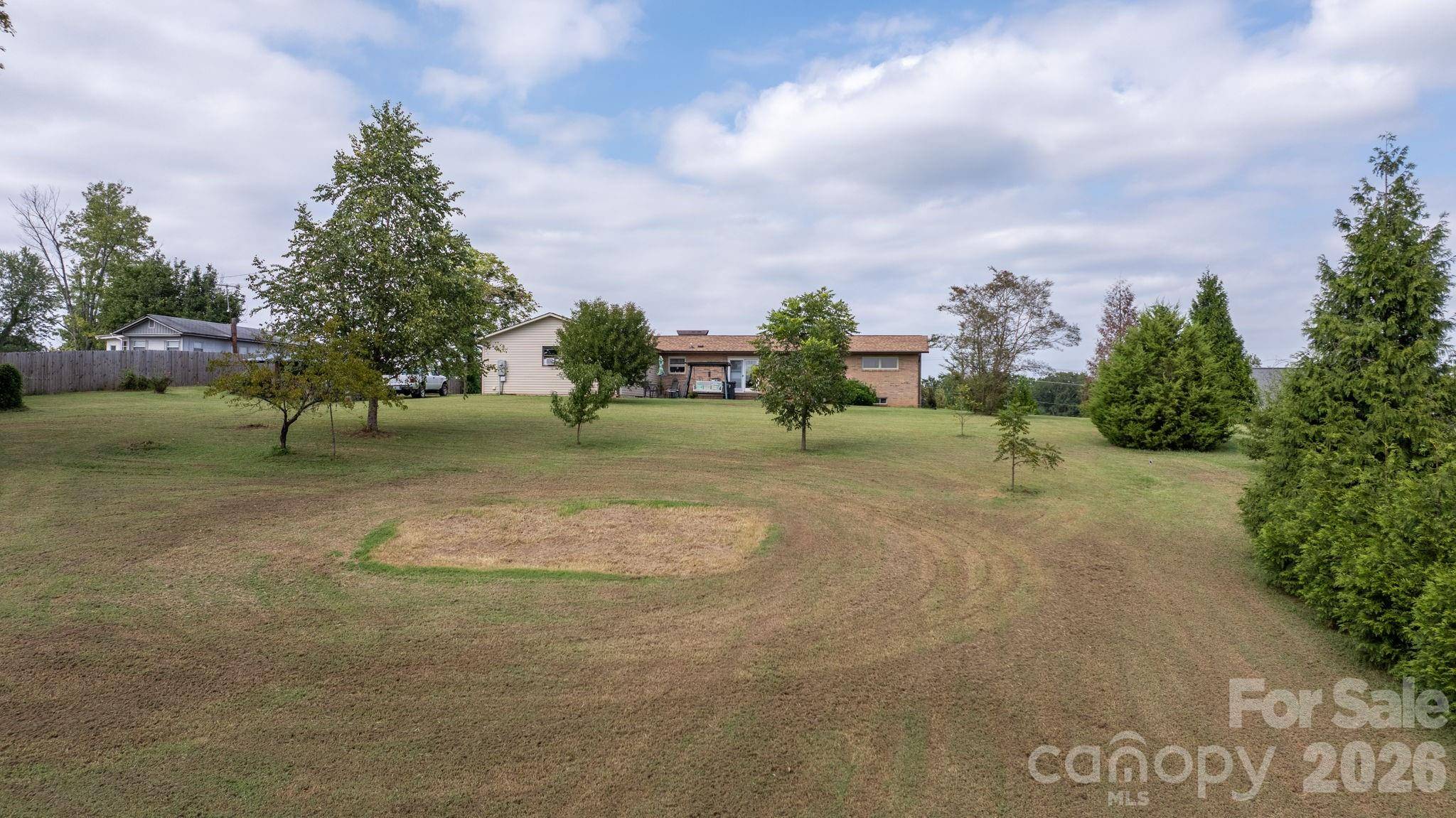 1189 Cajah Mountain RD, Hudson, NC 28638