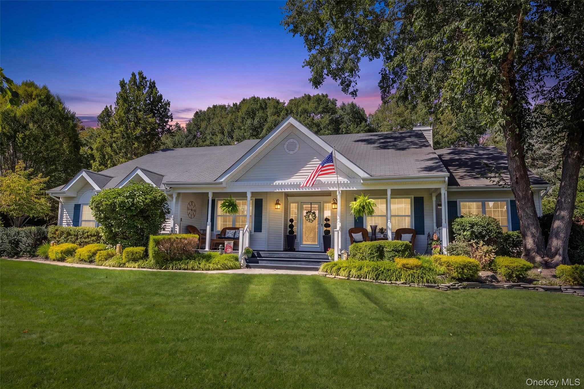 34 Varsity BLVD, East Setauket, NY 11733