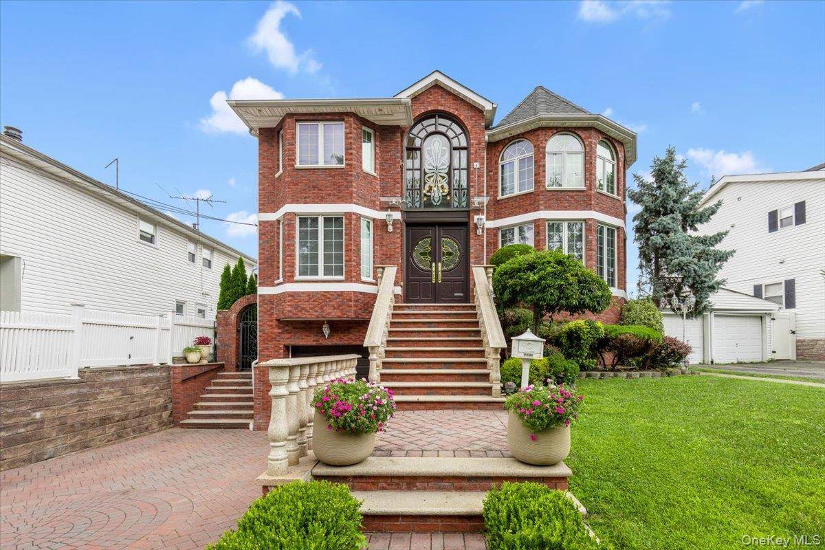5125 Amboy RD, Staten Island, NY 10312