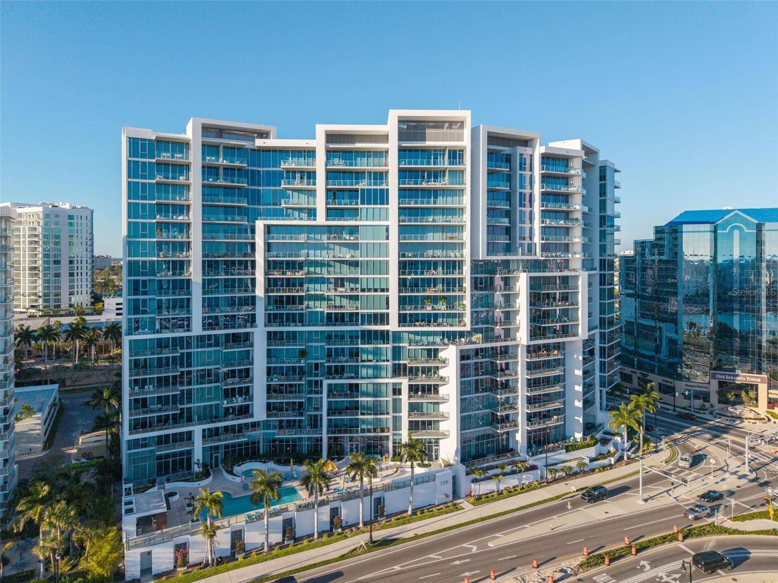 1155 N GULFSTREAM AVE #1105, Sarasota, FL 34236