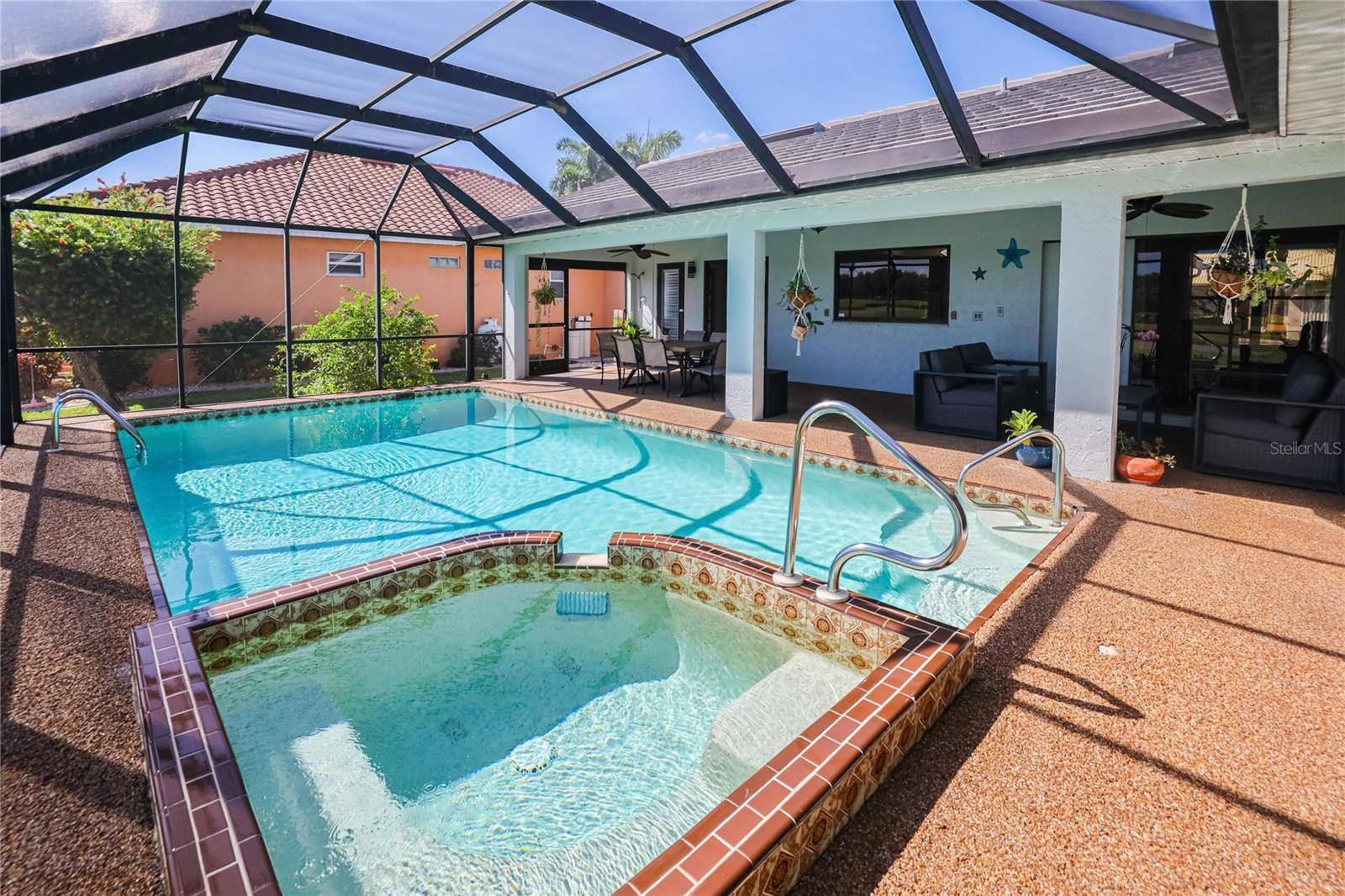 3836 BORDEAUX DR, Punta Gorda, FL 33950