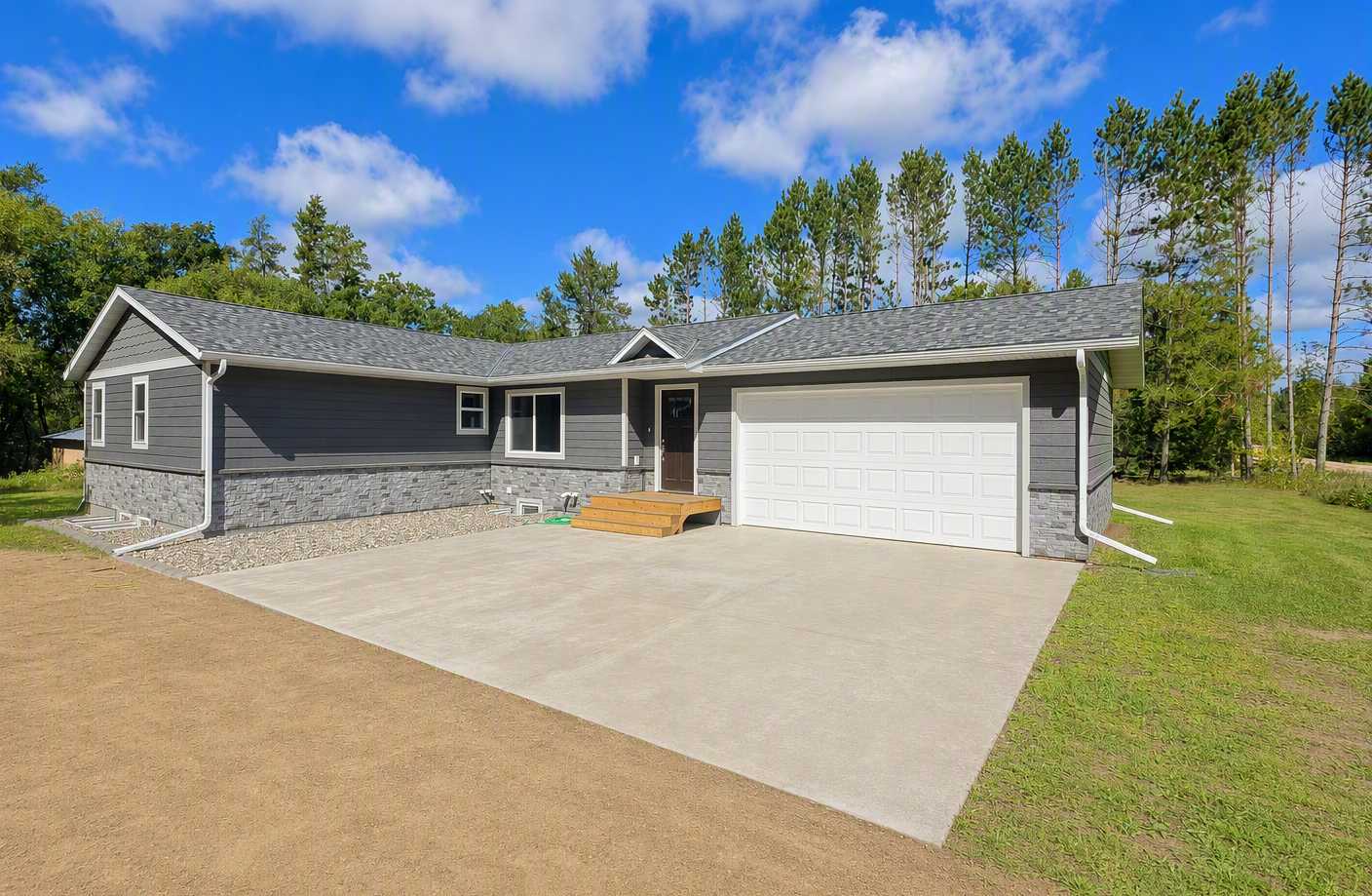 12587 65th AVE SW, Motley, MN 56466