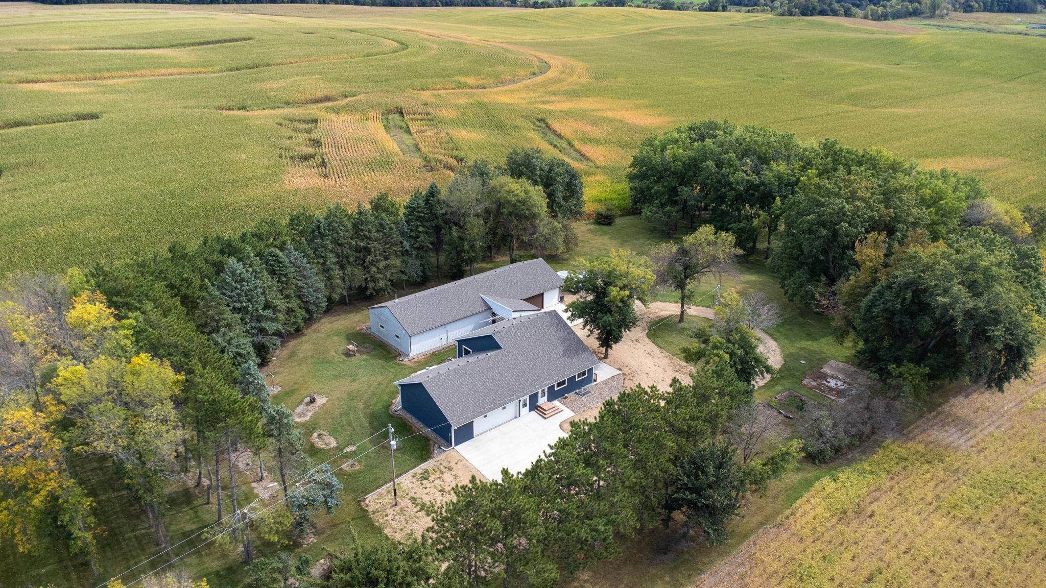 14347 380th ST, Montgomery, MN 56069