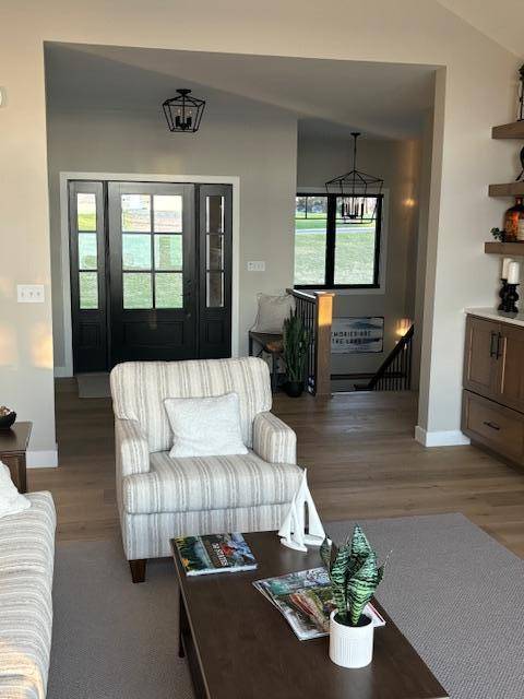 660 E Lake Cowdry RD NW, Alexandria, MN 56308