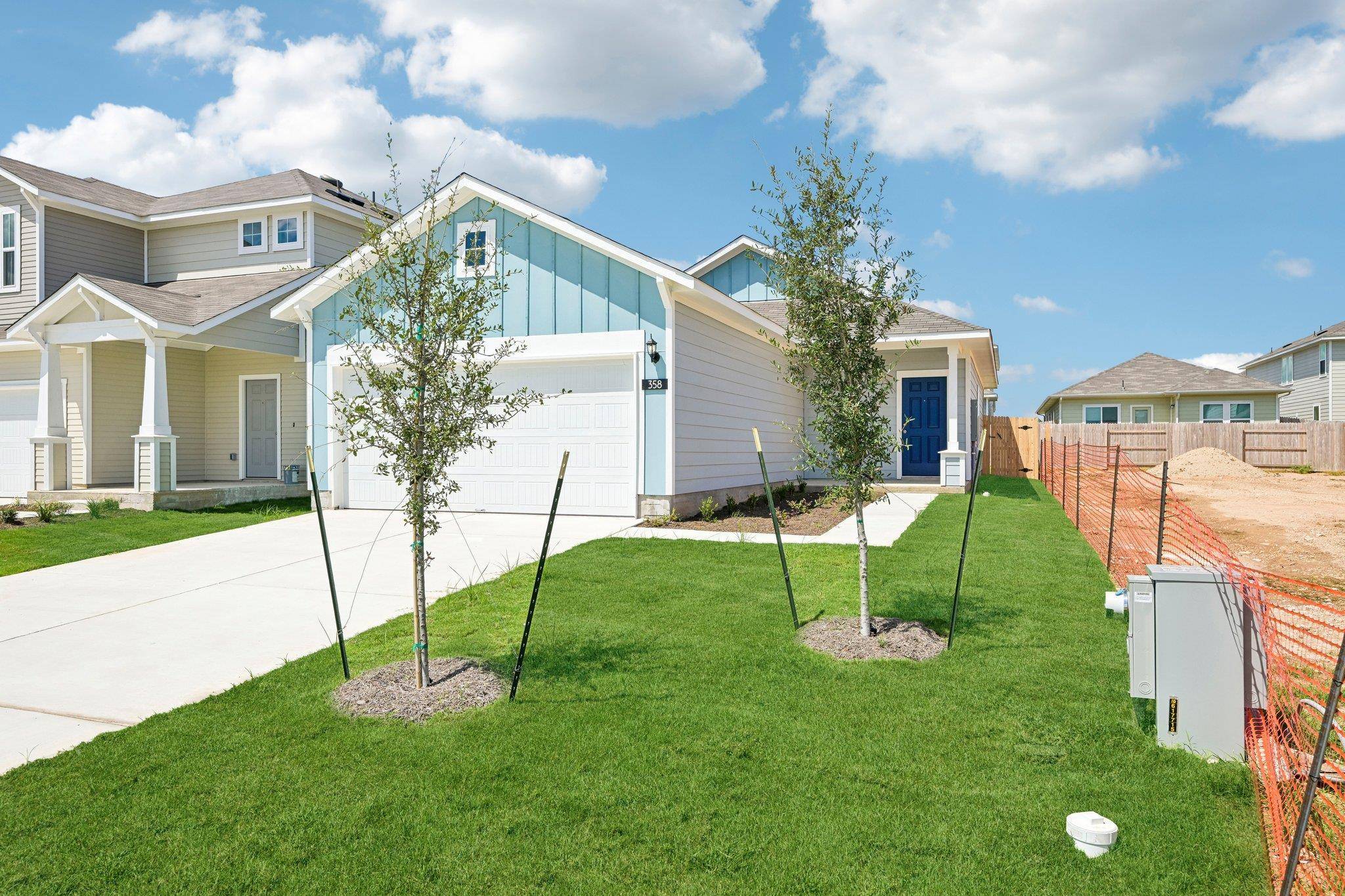 358 Golden Paint TRL, Liberty Hill, TX 78642