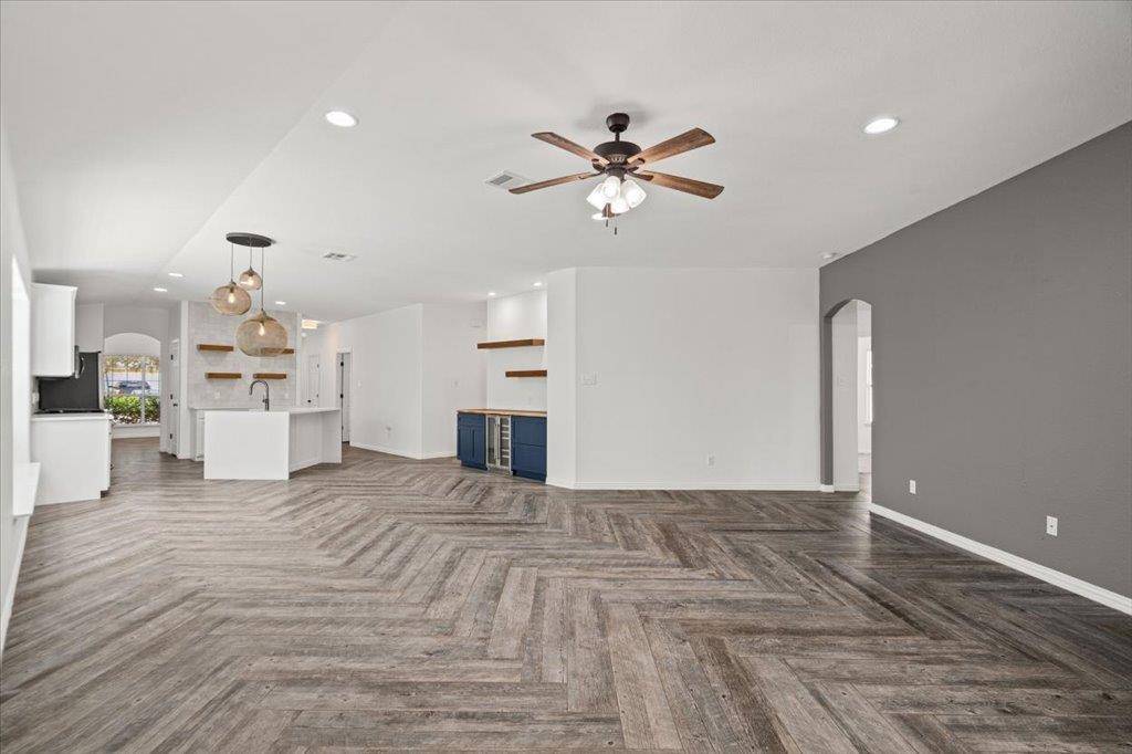 2341 Garlic Creek DR, Buda, TX 78610