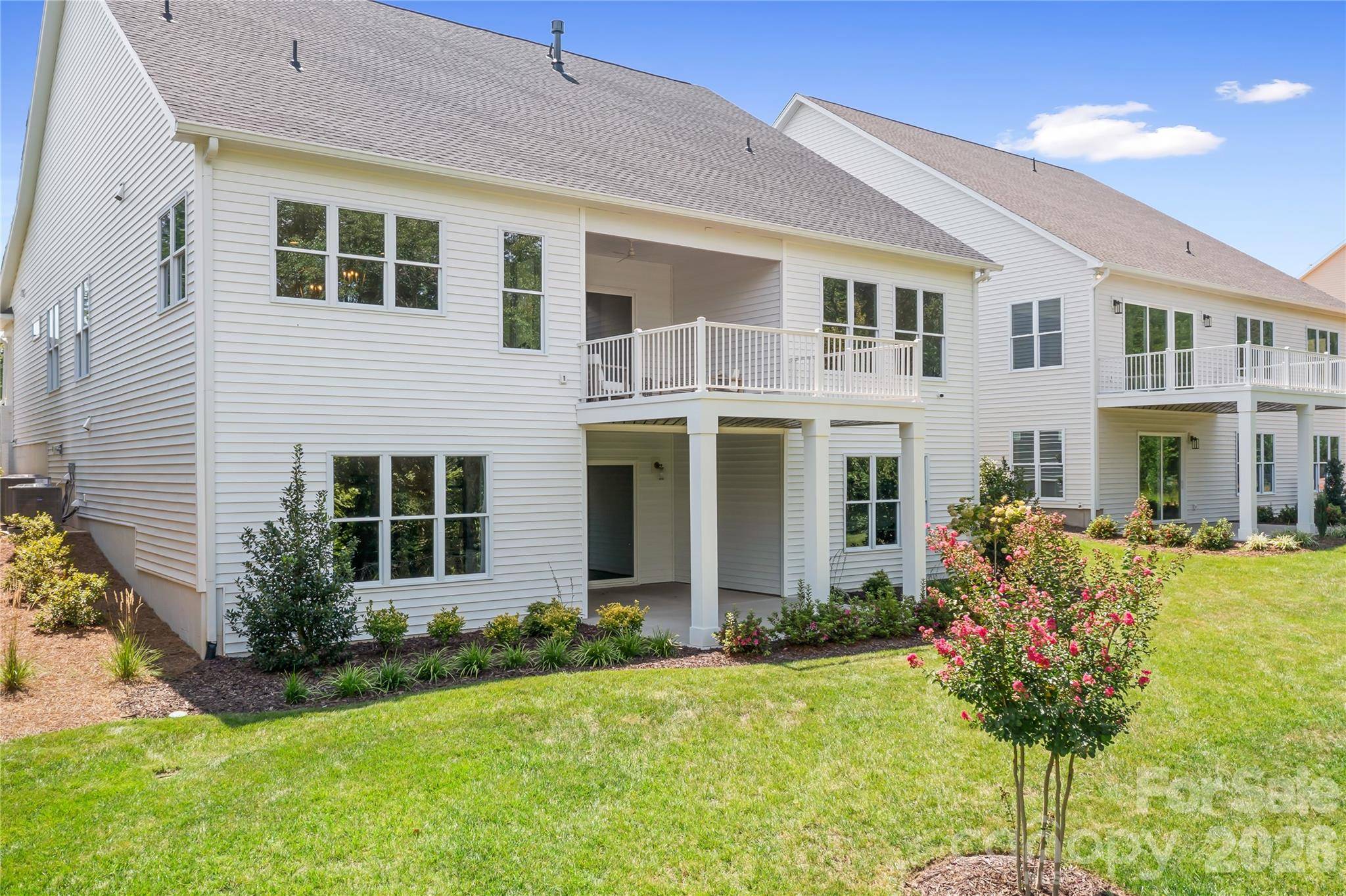 13002 Hazelbrook LN, Cornelius, NC 28031