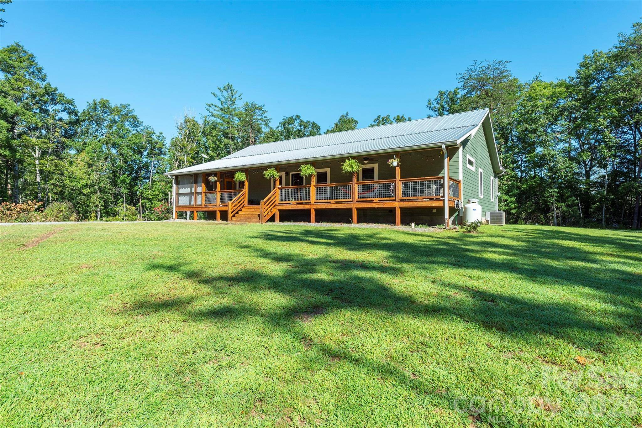 335 James View RD, Marion, NC 28752