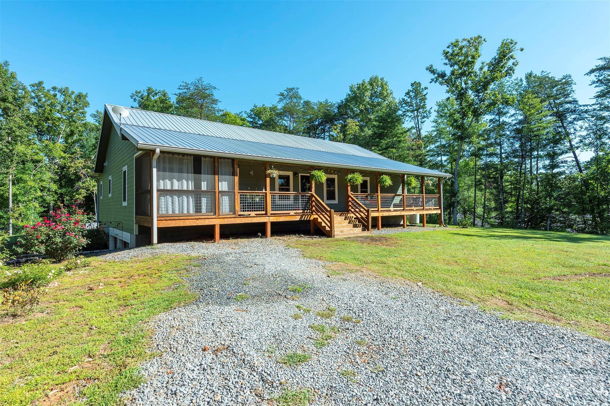 335 James View RD, Marion, NC 28752