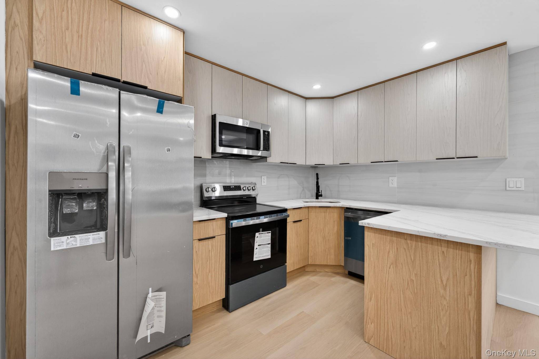 511 E 54th ST, Brooklyn, NY 11203